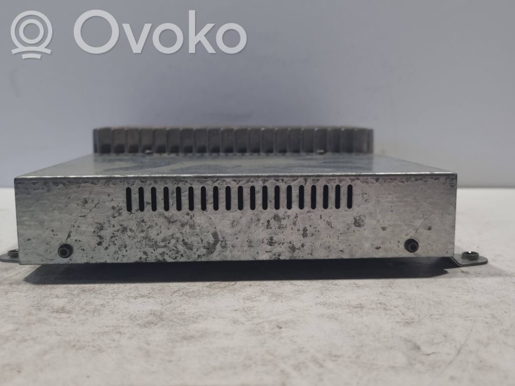 Sound amplifier