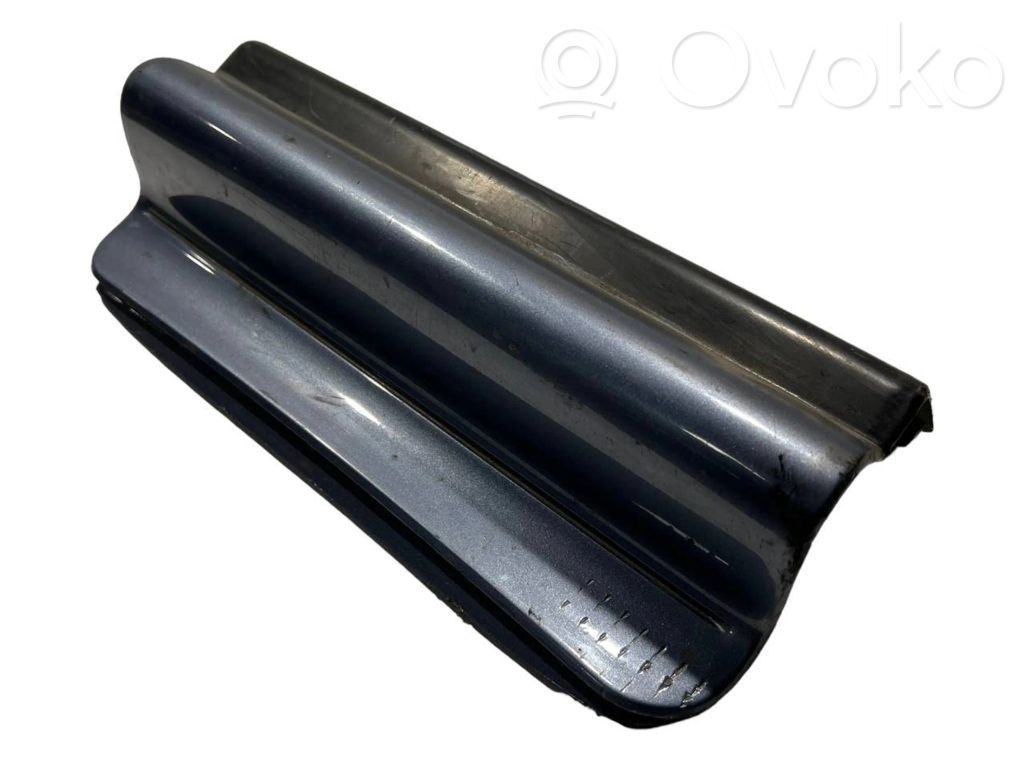 Climate control/small radiator control trim