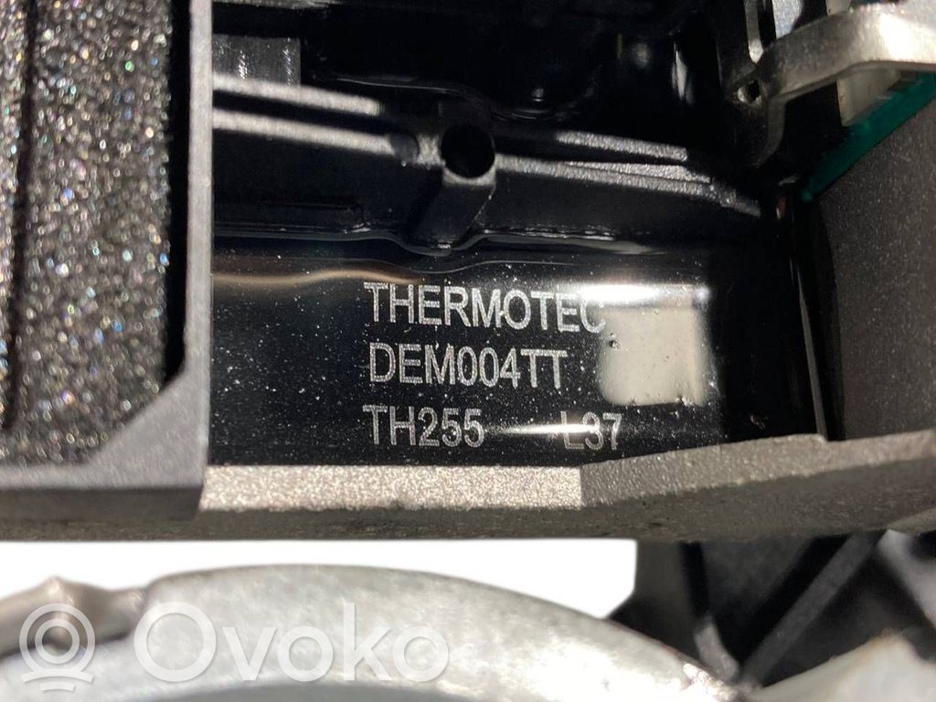 Mazā radiatora ventilators