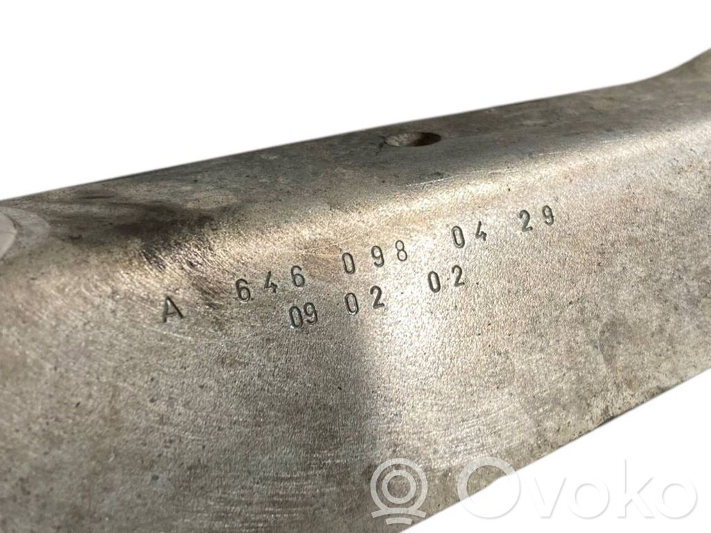 Кронштейн крепления двигателя