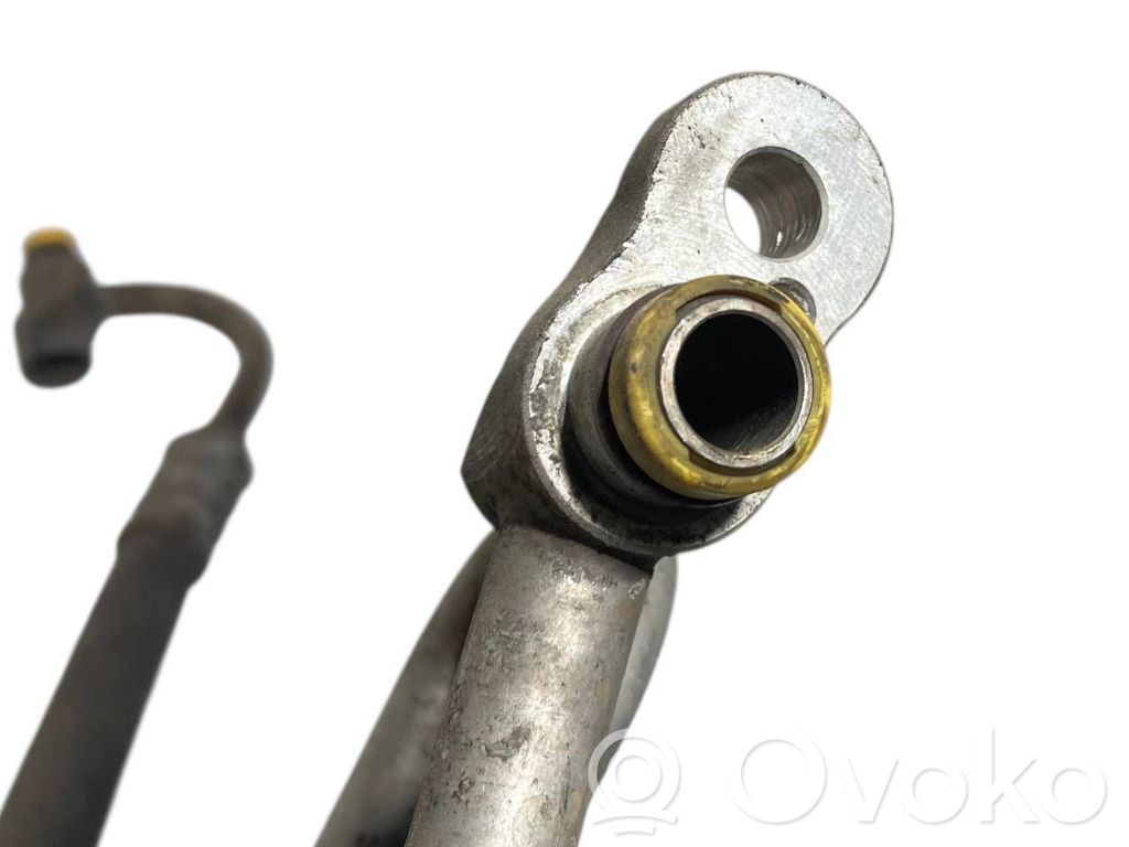 Gaisa kondicioniera caurulīte (-es) / šļūtene (-es)