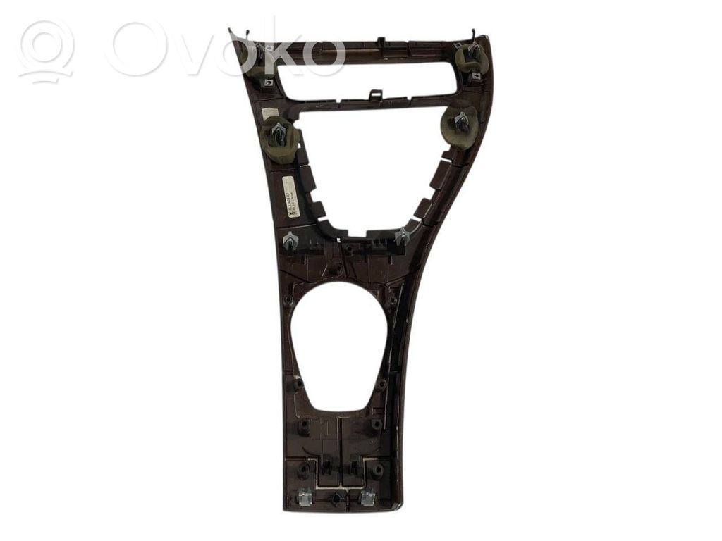 Salona dekoratīvās apdares komplekts