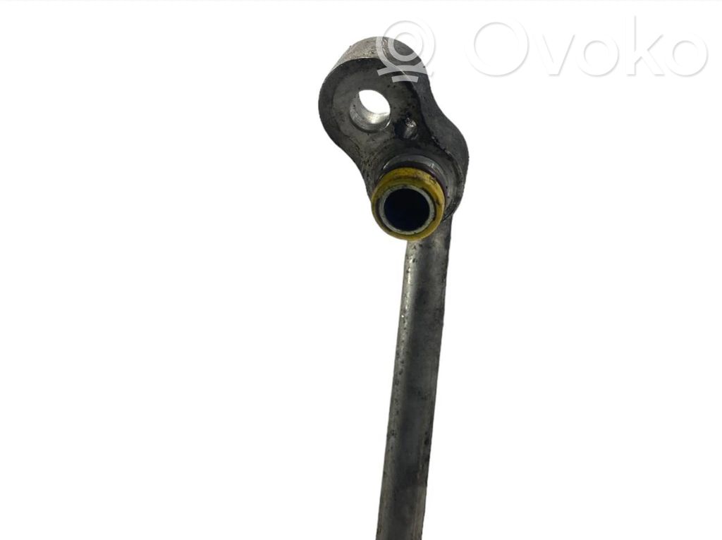 Air conditioner pipe(s) / hose(s)