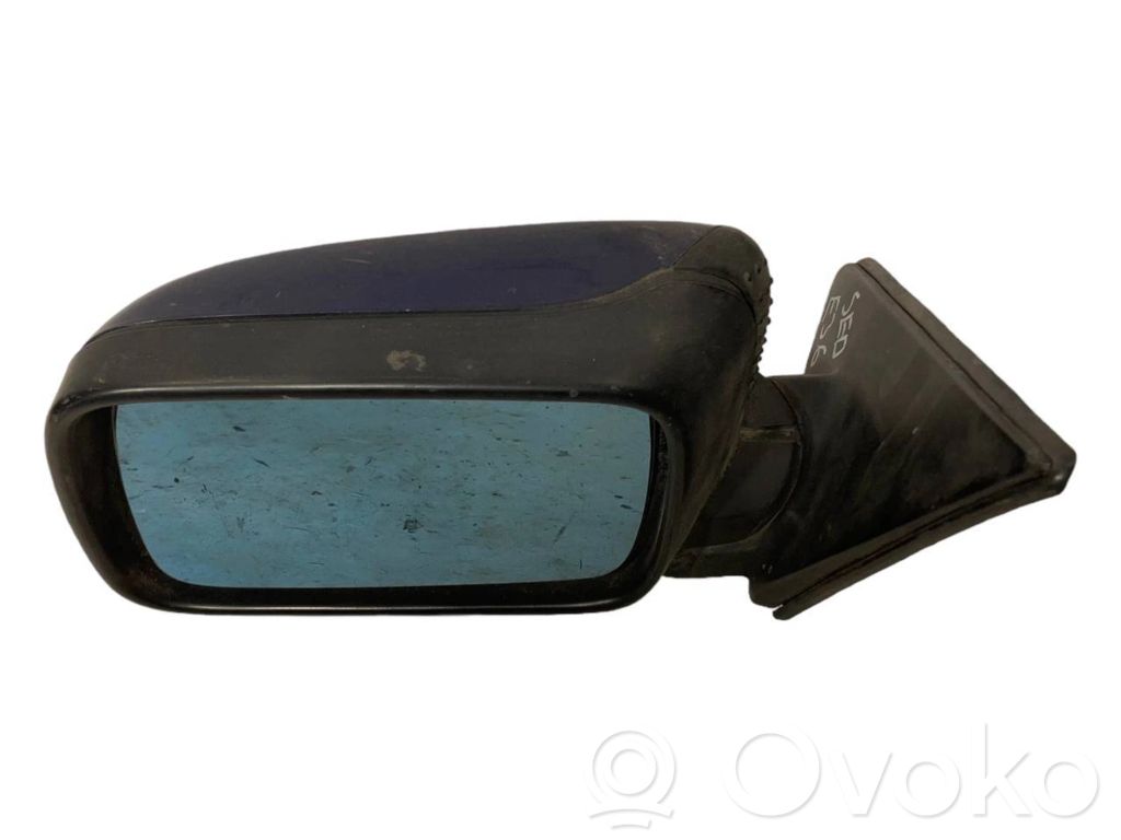 Mirror (electrically controlled)