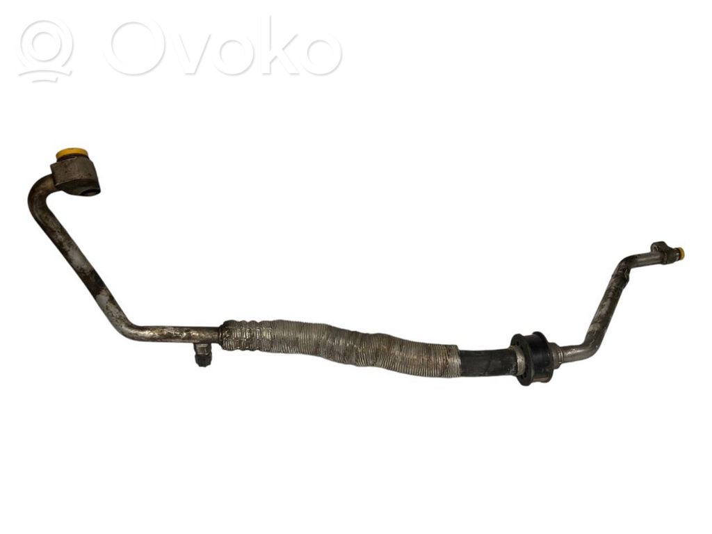 Air conditioner pipe(s) / hose(s)