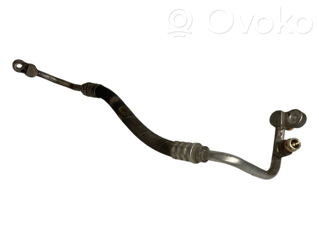 Air conditioner pipe(s) / hose(s)