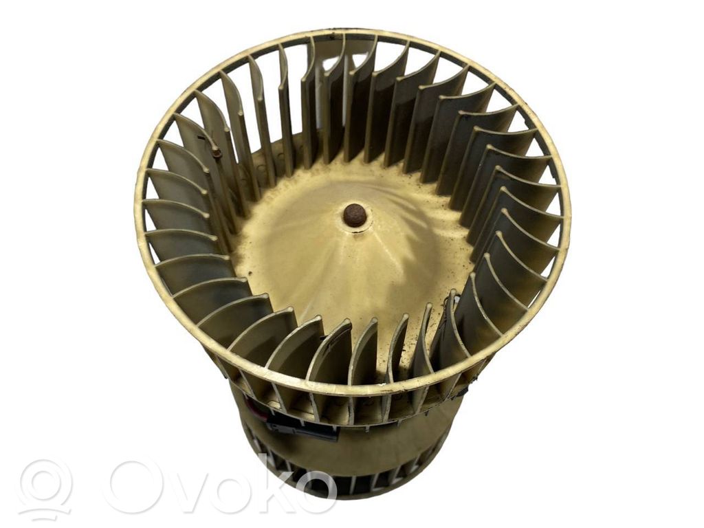 Small radiator fan