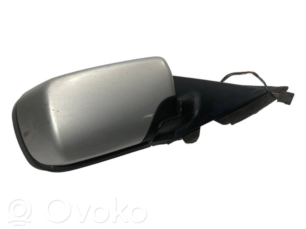 Mirror (electrically controlled)