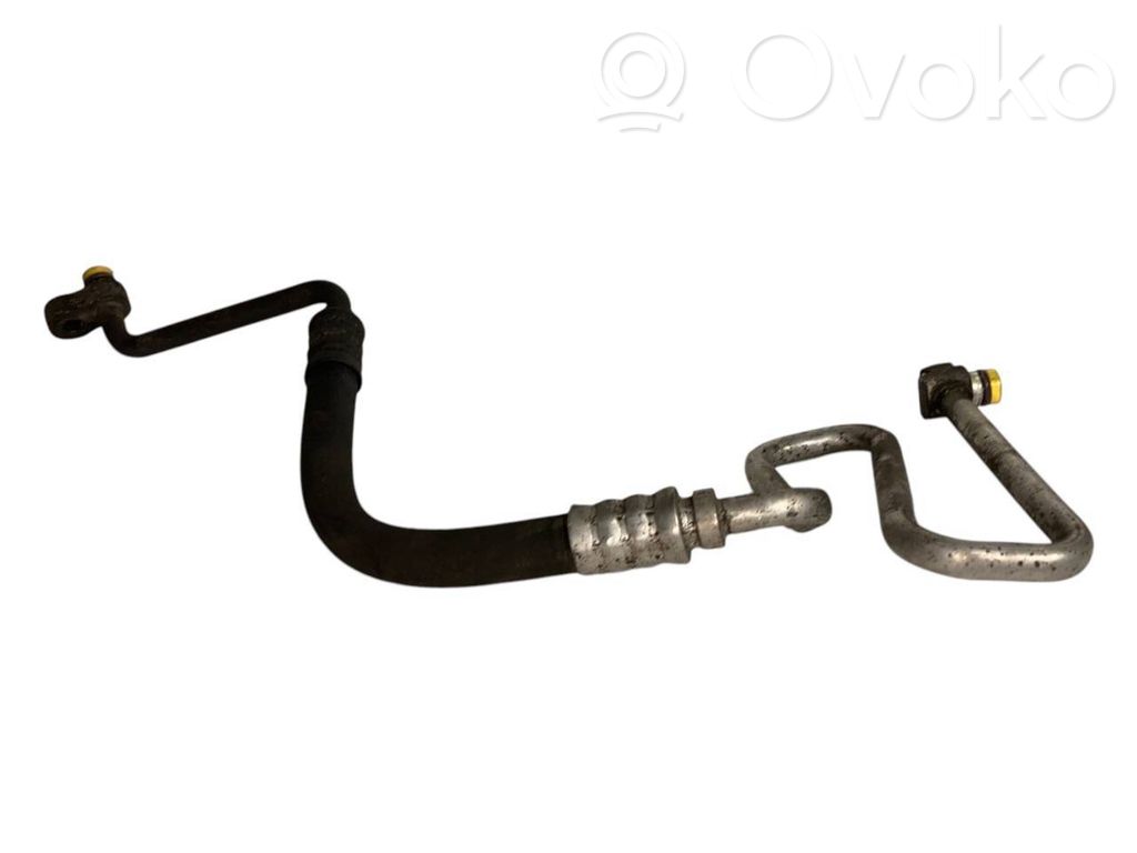 Air conditioner pipe(s) / hose(s)