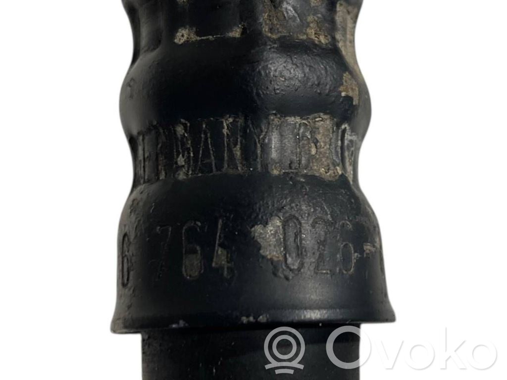 Stūres pastiprinātāja šļūtene (-es) / caurulīte (-es)