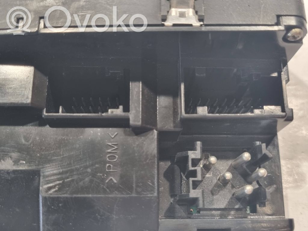 Elektrisko logu slēdzis