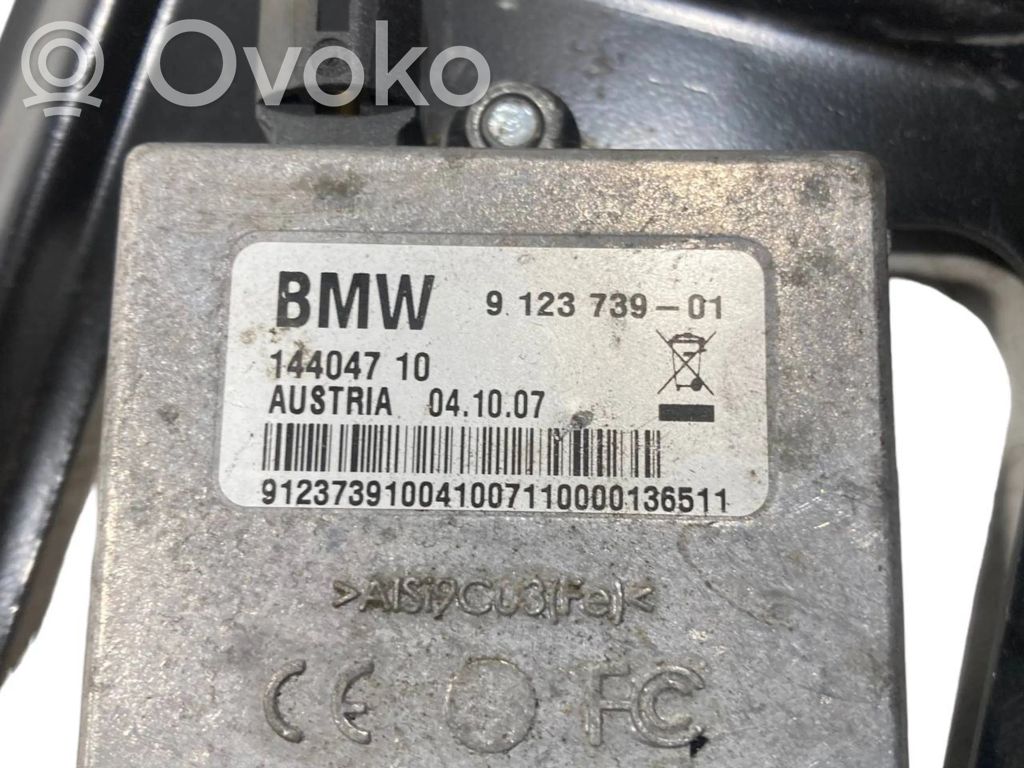 Antenna amplifier