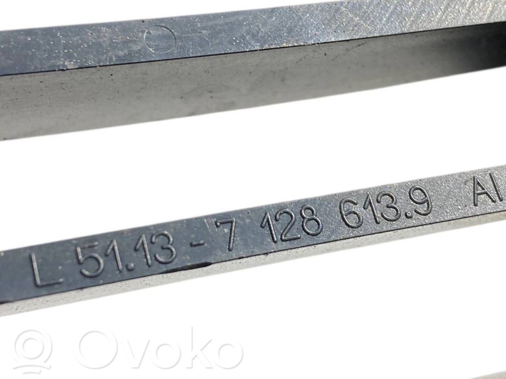 Augšējais režģis