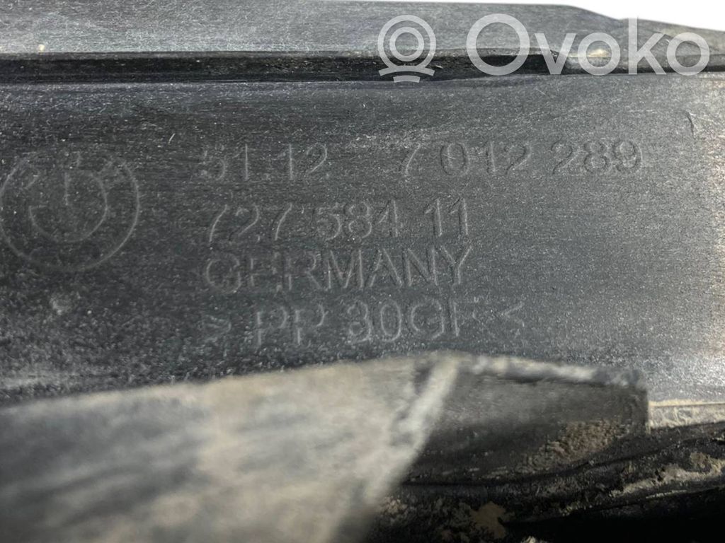 Rear bumper mounting bracket