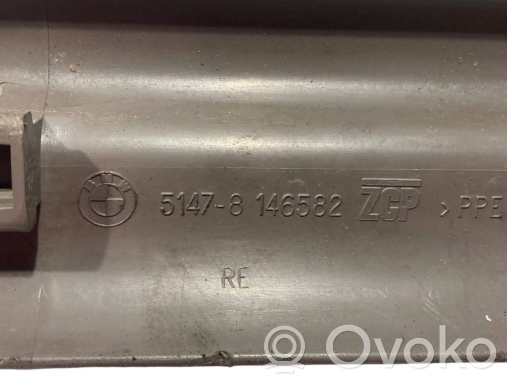 Front sill trim (inner)