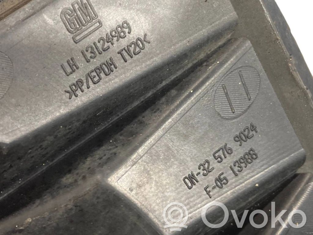 Декоративная решетка противотуманных фар