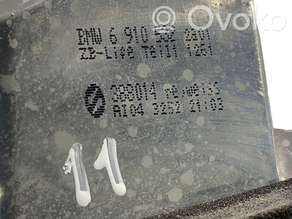 Aizmugurējais lukturis virsbūvē