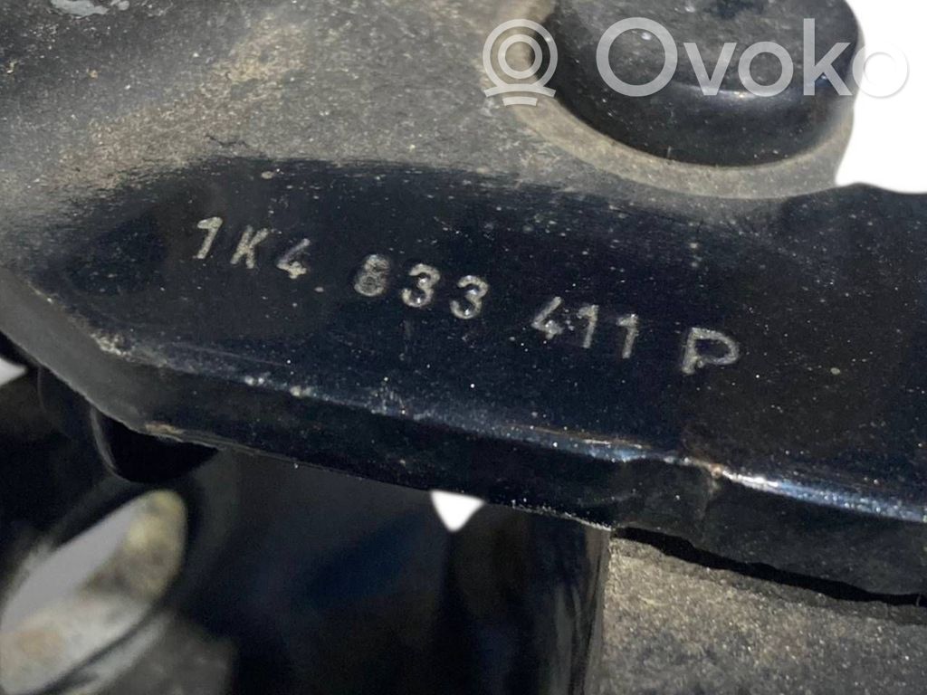 Aizmugurē apakšējā vira (eņģe)