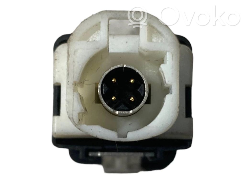 USB savienotājs