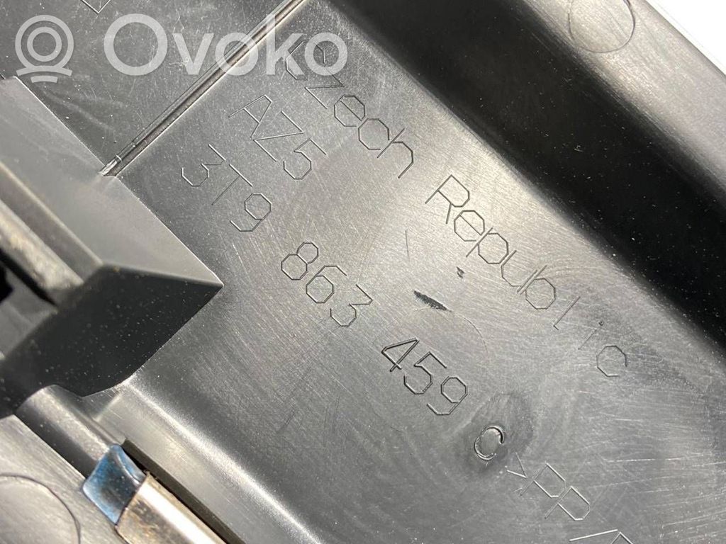 Bagāžnieka sliekšņa dekoratīvā apdare