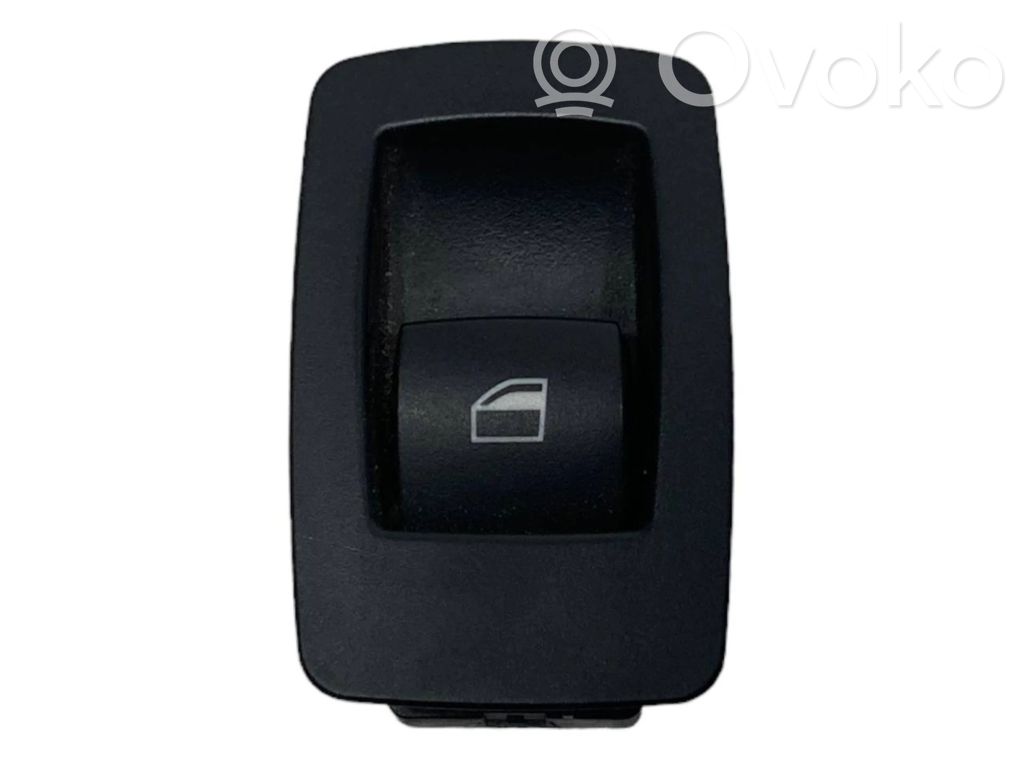 Power window switch
