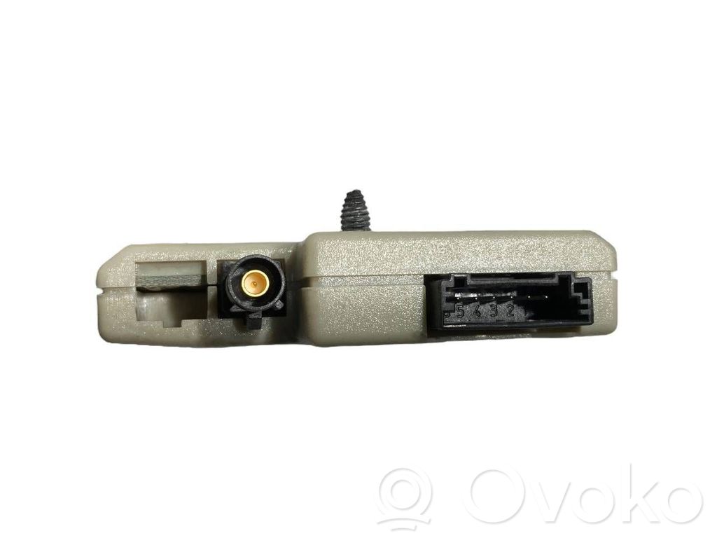 Antenna amplifier