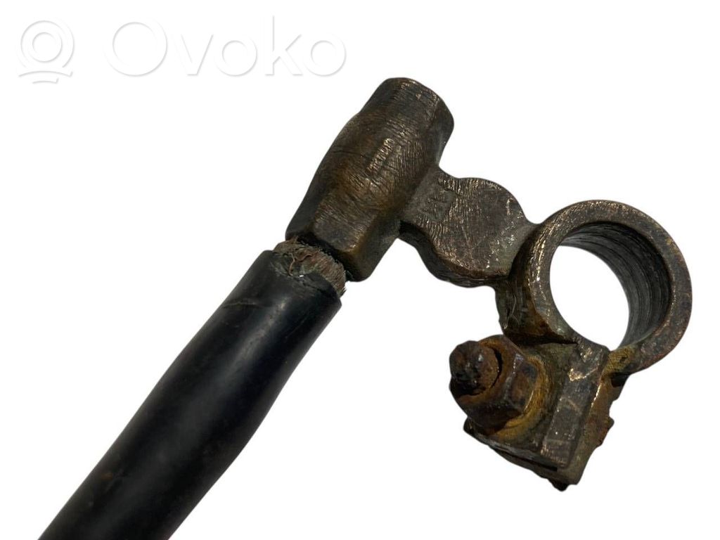 Mīnusa vads (akumulatora)