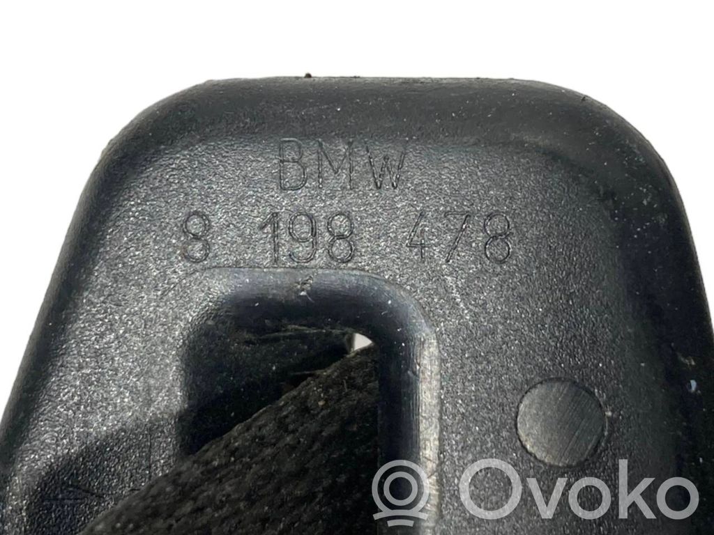 Задний ремень безопасности