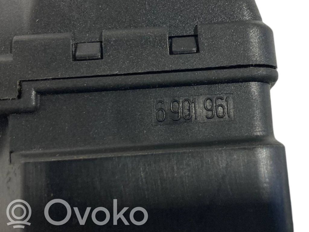 Aizdedzes slēdža kontakti