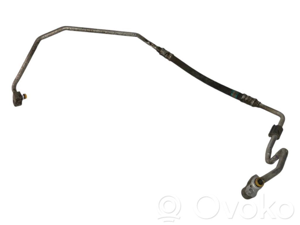 Air conditioner pipe(s) / hose(s)