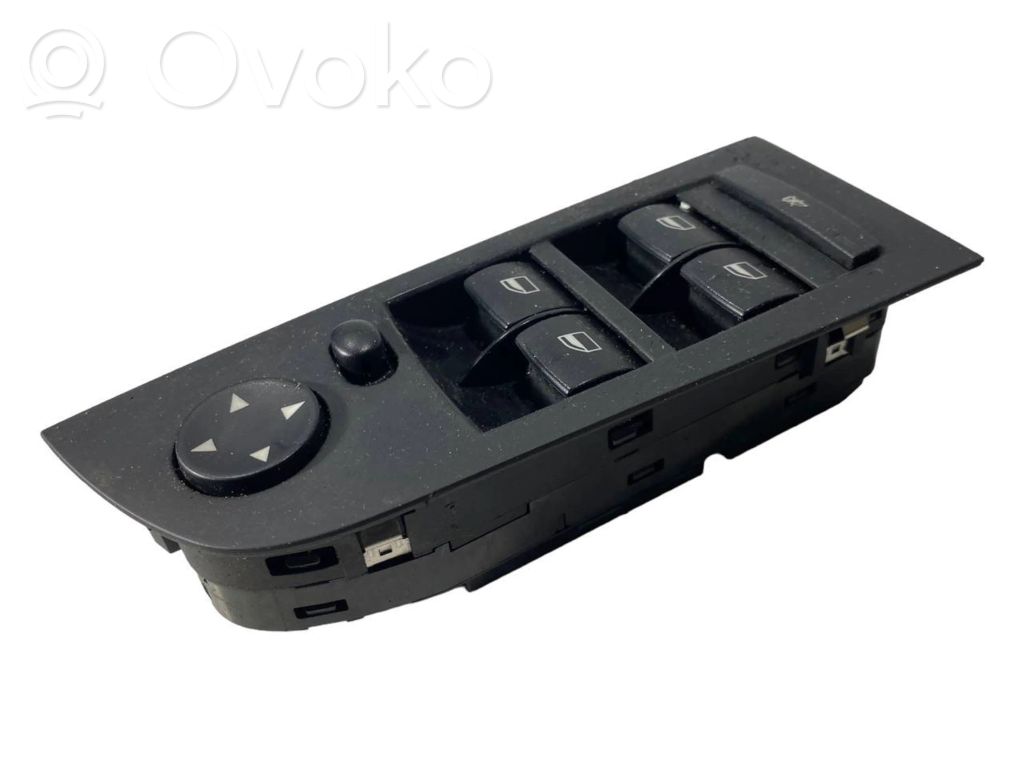 Power window switch