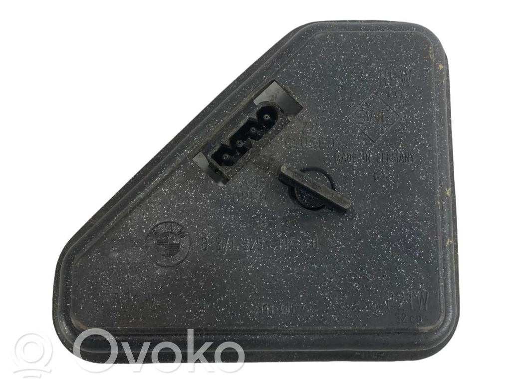 Rear lamp cover holder