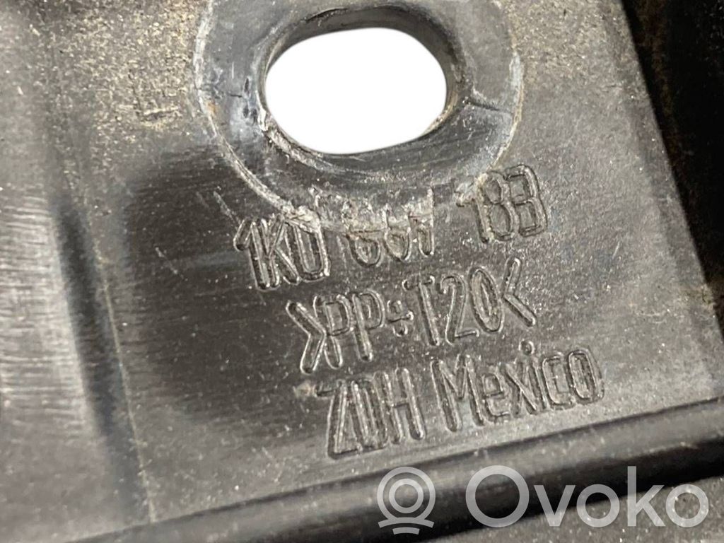 Priekšpusē bampera turētājs