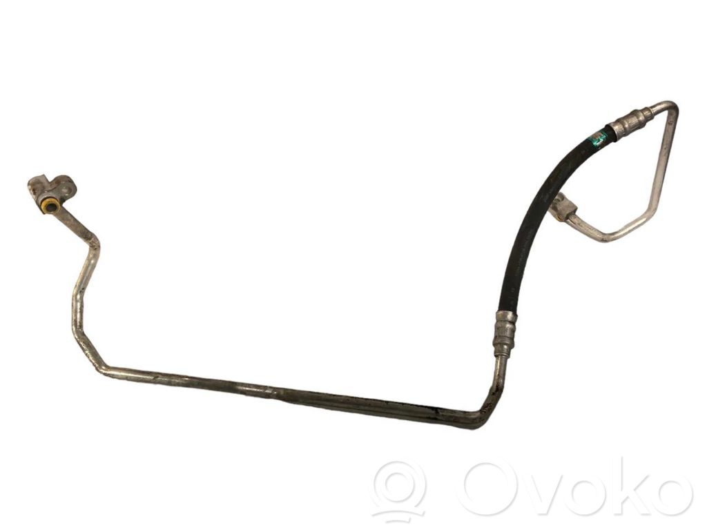 Air conditioner pipe(s) / hose(s)