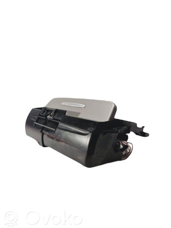 Cita veida salona detaļa