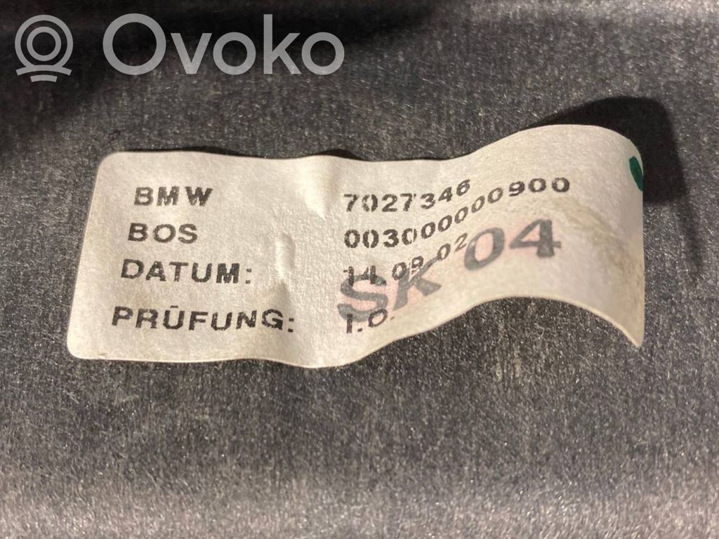 Elektrisks aizmugurējā loga aizkars