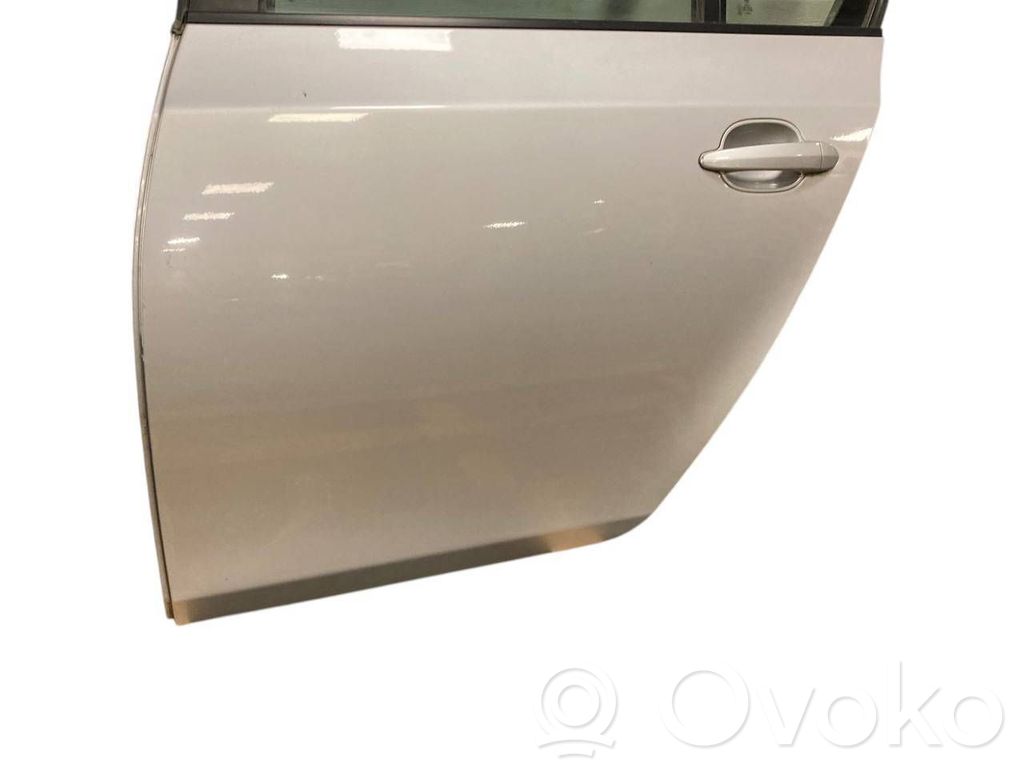 Rear door