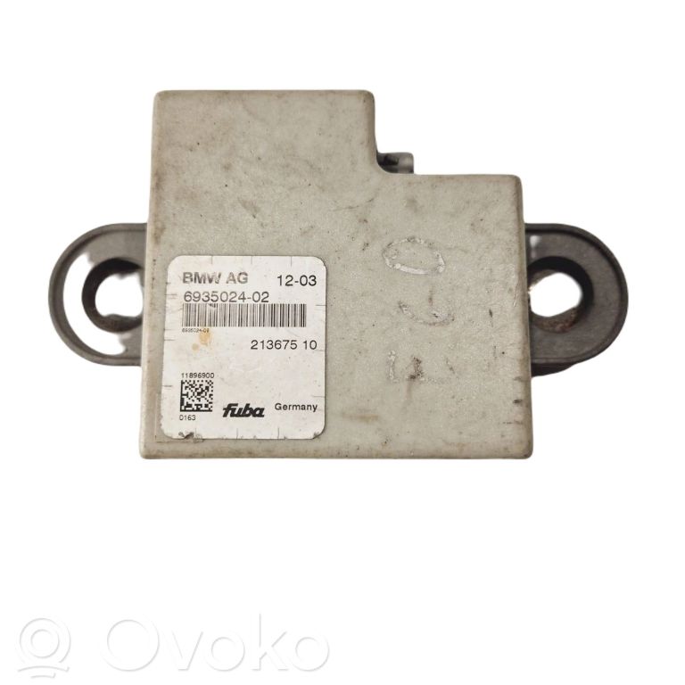 Antenna amplifier