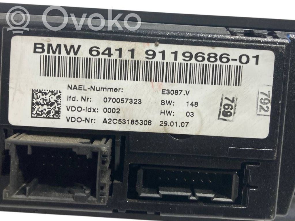Air conditioning / climate control / interior heating control unit (in the passenger compartment)