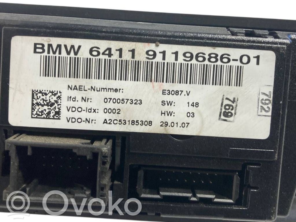 Gaisa kondicioniera / klimata kontroles / salona apsildes vadības bloks (salonā)