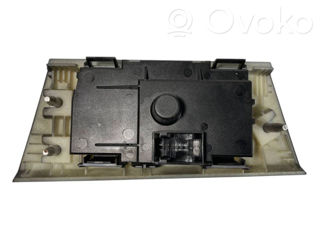 Headlight switch