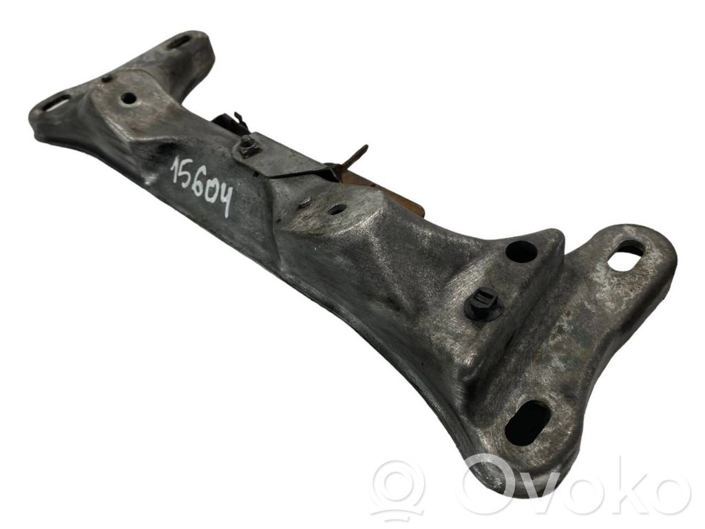 Transmission mounting bracket