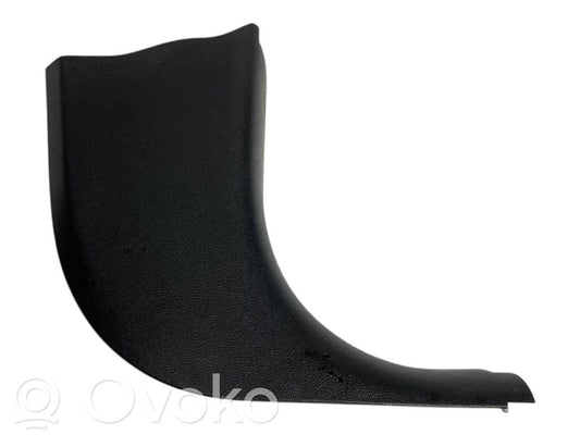 Side decorative trim for the footwell