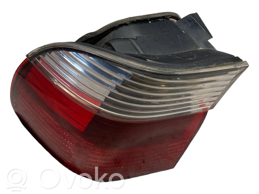 Taillight in the body