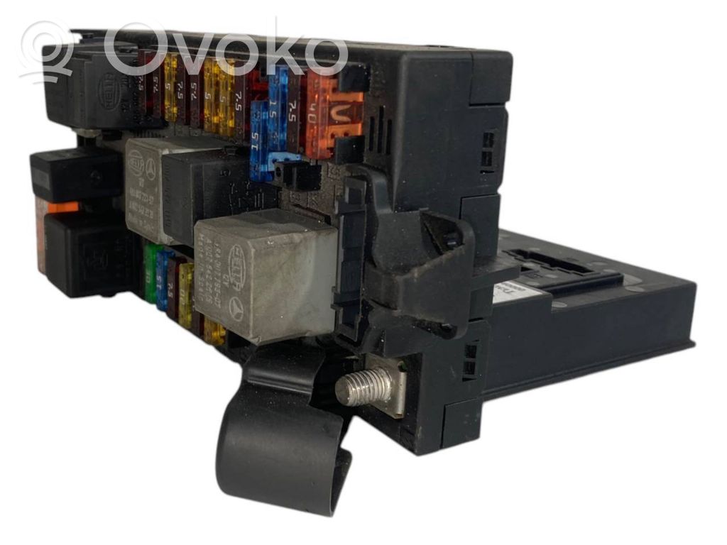 Fuse block
