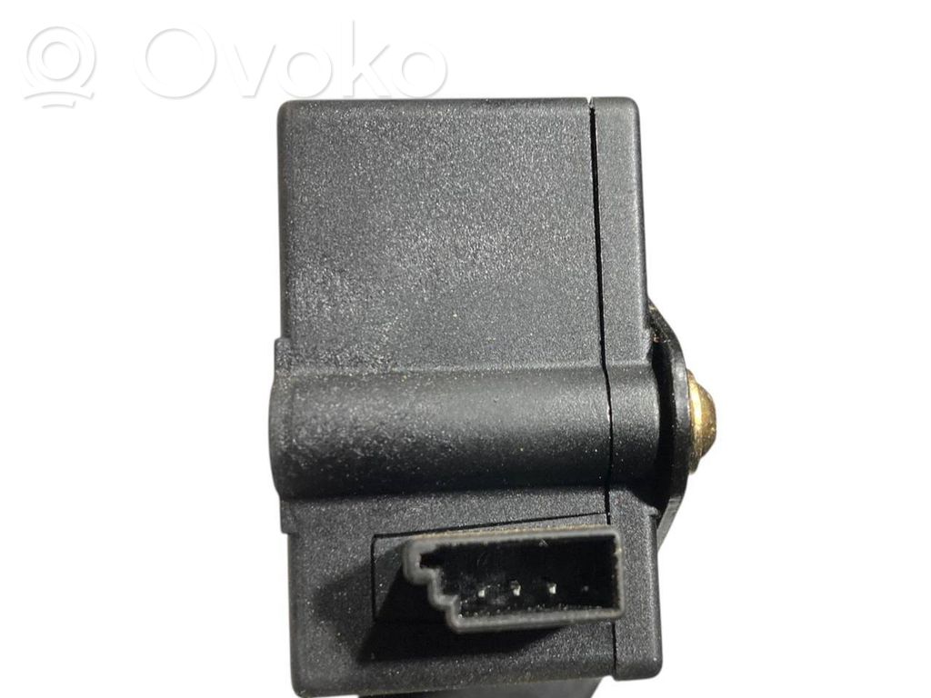Rear cover lock