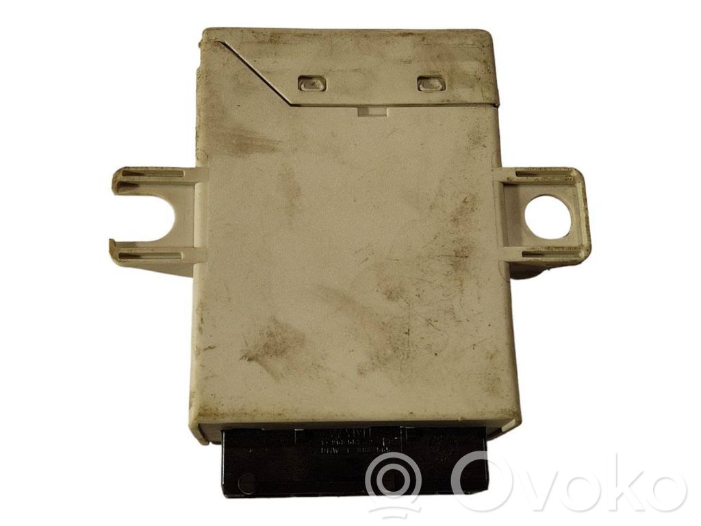 Trailer hitch control unit
