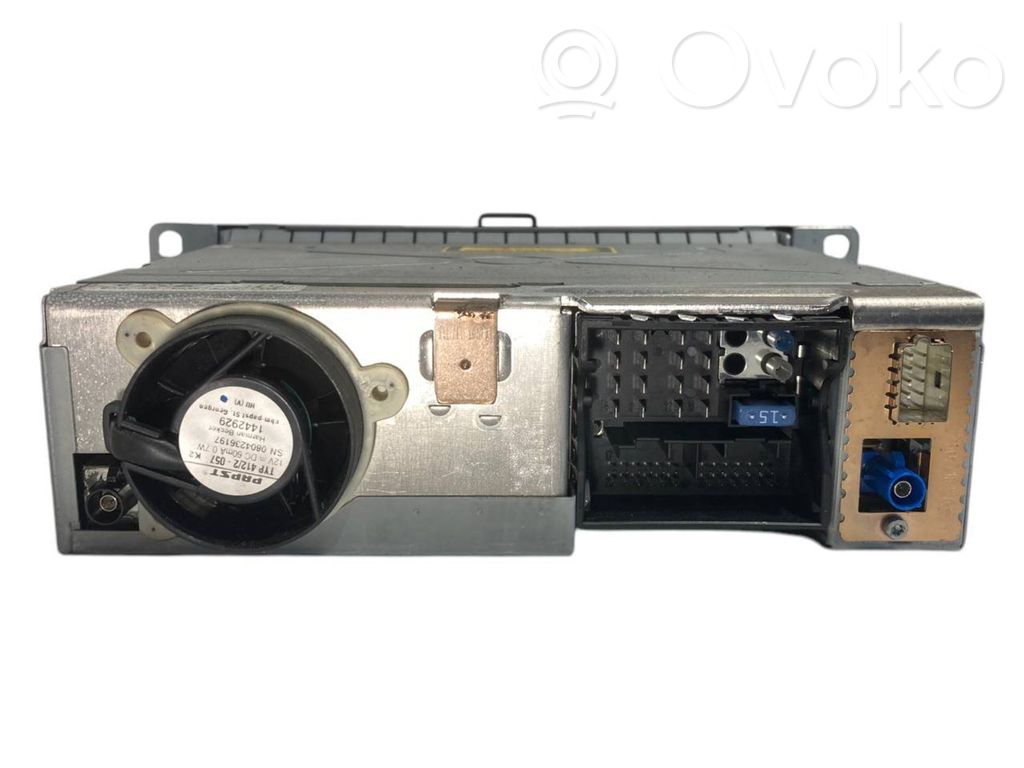 Radio / CD/DVD player / navigation