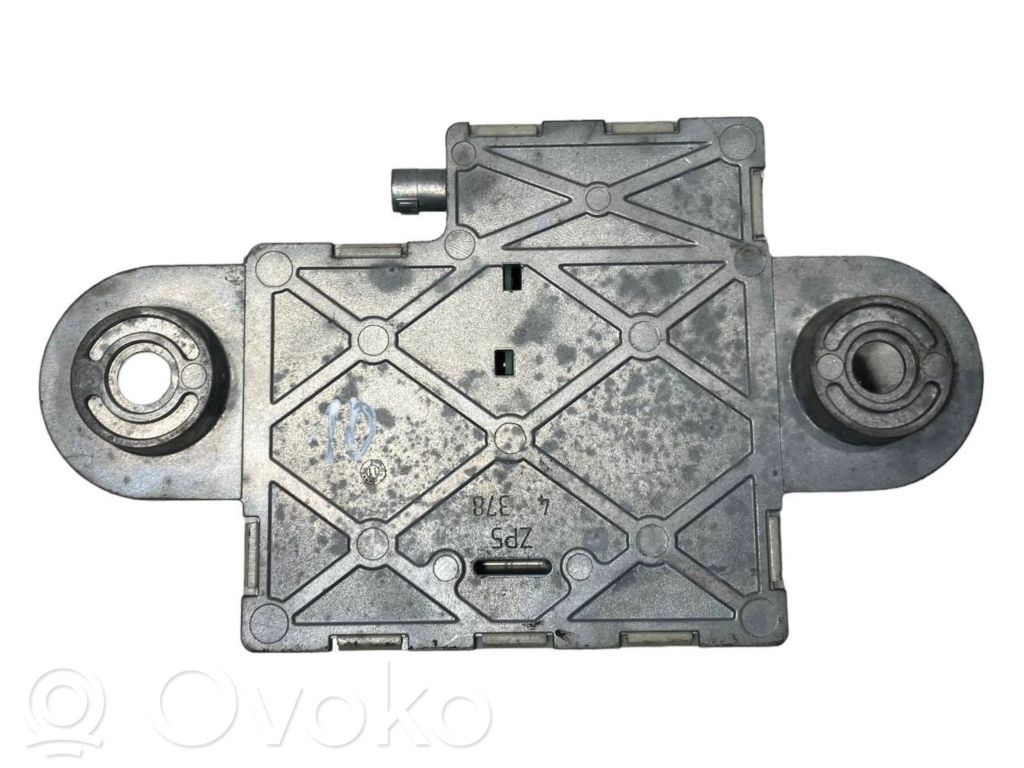 Antenna amplifier