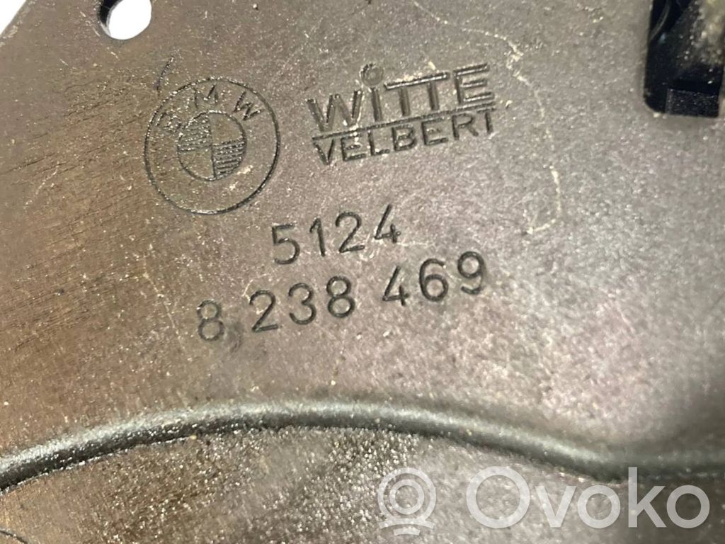 Aizmugurējā pārsega slēdzene